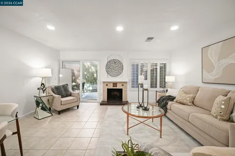$915,000 | 7556 Silvertree Lane, Dublin, CA 94568