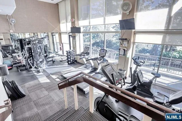 $175,000 | 1 Horizon Road, Unit 1426, Fort Lee, NJ 07024