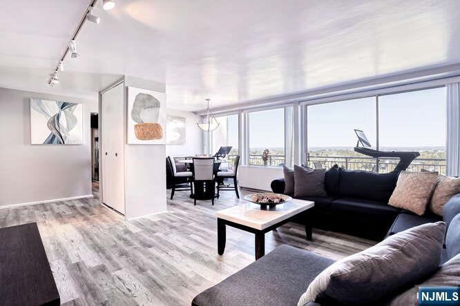 1 Horizon Road, Unit 1426 Fort Lee, NJ 07024 - Photo 6 of 26