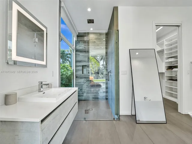 $21,900 | 2217 Northeast 17th Terrace, Wilton Manors, FL 33305