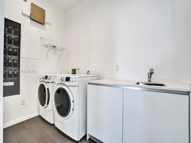 $21,900 | 2217 Northeast 17th Terrace, Wilton Manors, FL 33305