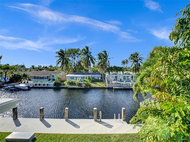 $21,900 | 2217 Northeast 17th Terrace, Wilton Manors, FL 33305