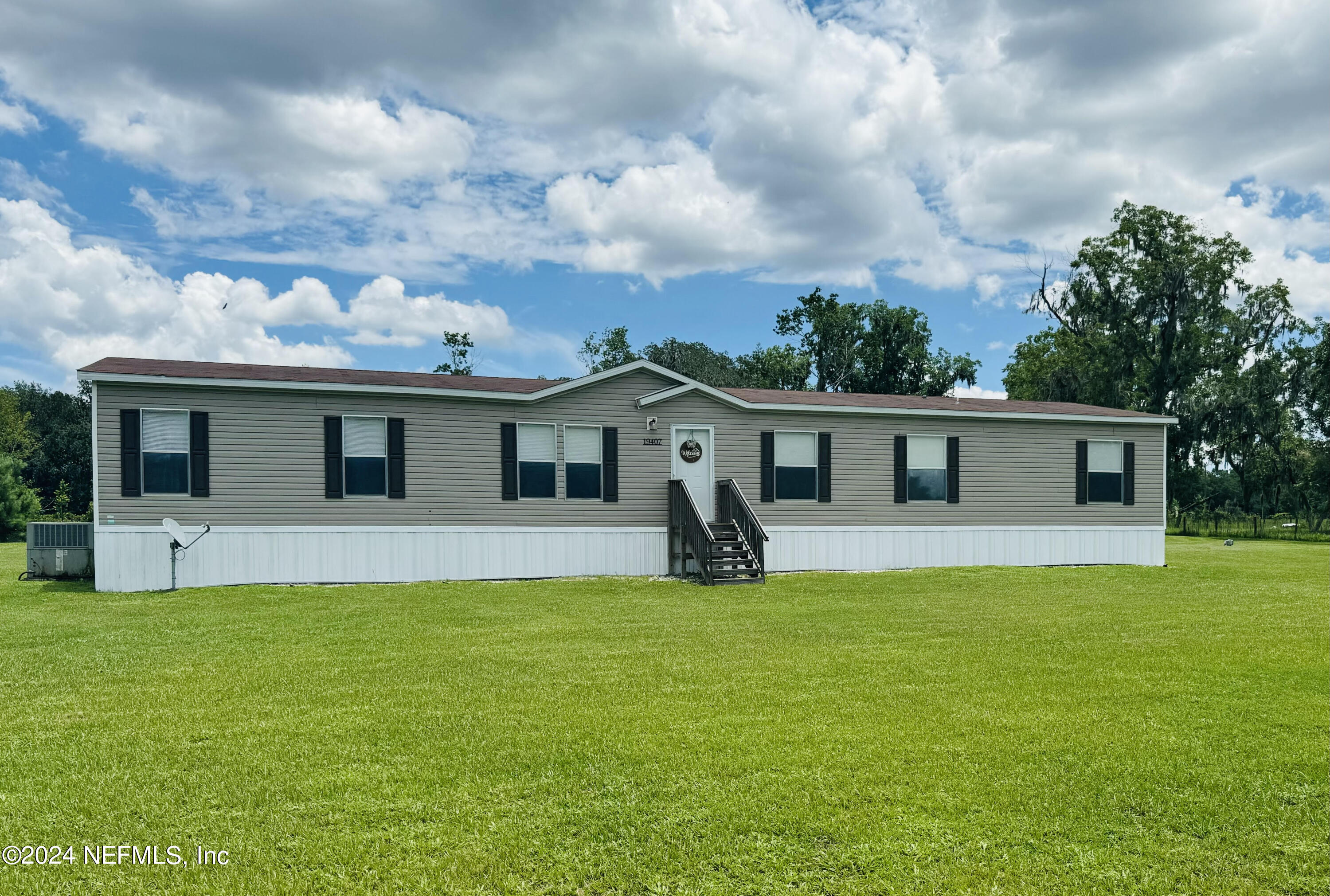 19407 Northwest 135 Ln