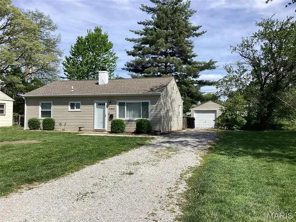 $134,900 | 3805 Little Flower Lane, Belleville, IL 62226