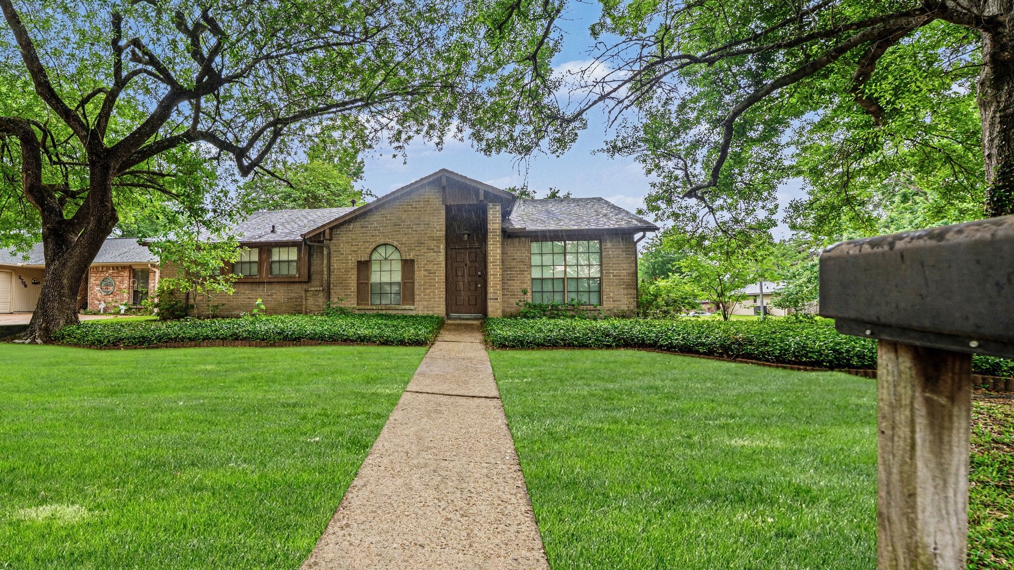 2702 Meandering Trail Houston, TX 77339 - Photo 1 of 19