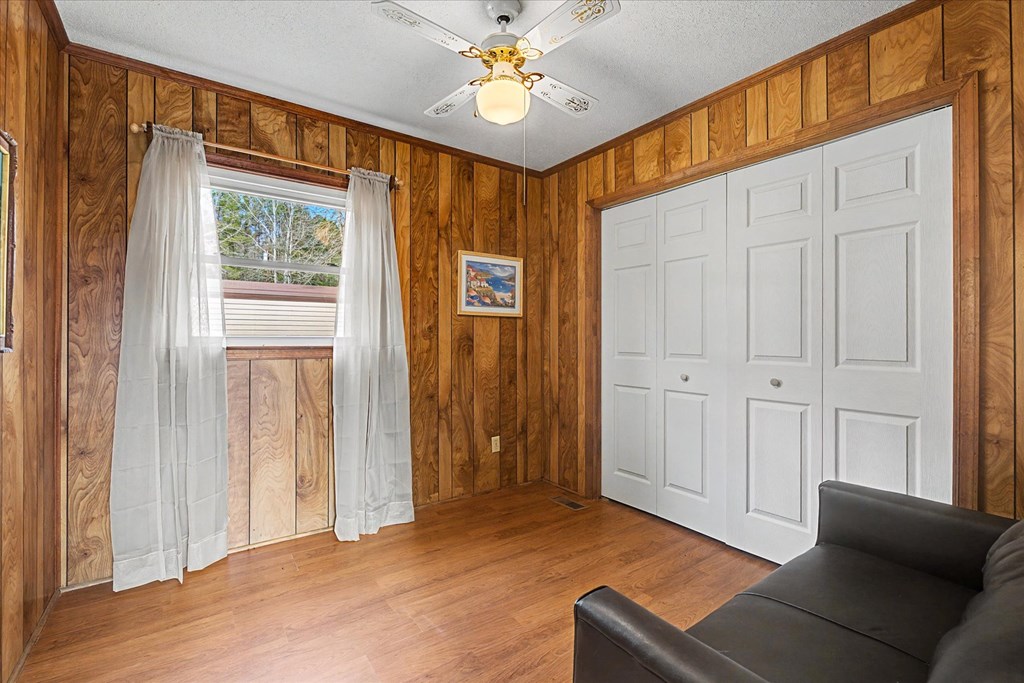 694 Holloway Cove Road Chappells, SC 29037 - Photo 18 of 31 Gallery Image 18