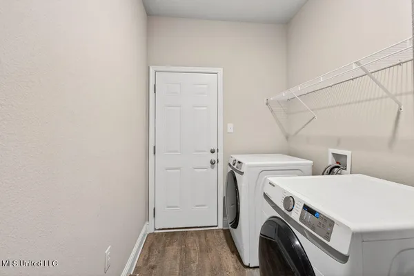 $279,000 | 1052 Whimbrel Court, Ocean Springs, MS 39564
