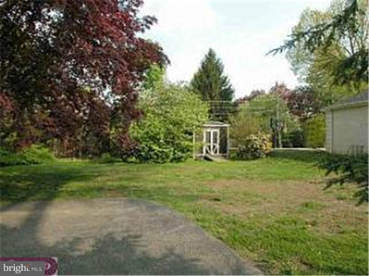 1322 Knox Road Wynnewood, PA 19096 - Photo 5 of 5 Back Yard