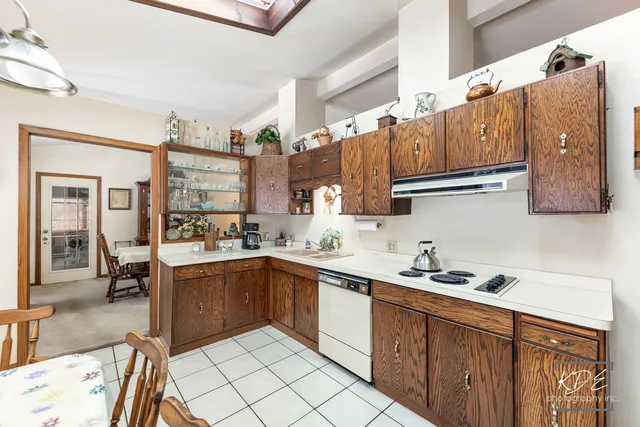 $440,000 | 12523 South 86th Avenue, Palos Park, IL 60464