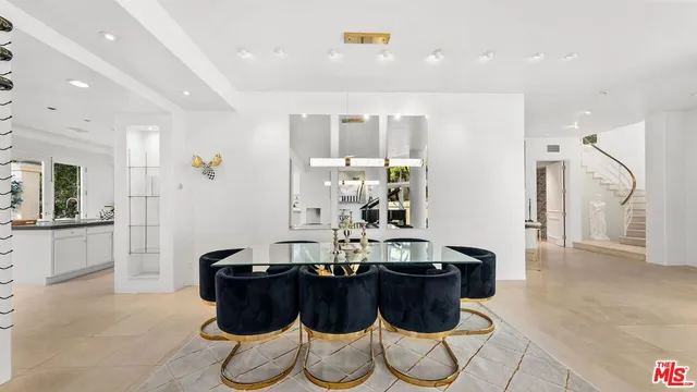 $23,950 | 1368 Vireo Drive, Los Angeles, CA 90069