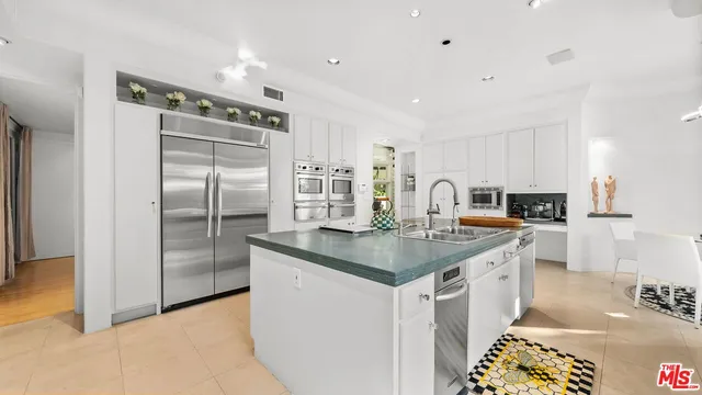 $23,950 | 1368 Vireo Drive, Los Angeles, CA 90069