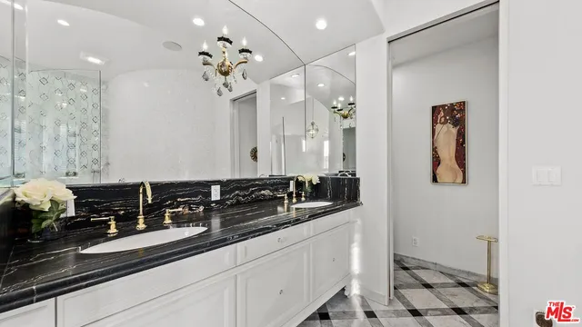 $23,950 | 1368 Vireo Drive, Los Angeles, CA 90069