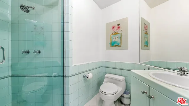 $23,950 | 1368 Vireo Drive, Los Angeles, CA 90069