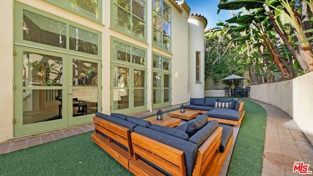 $23,950 | 1368 Vireo Drive, Los Angeles, CA 90069