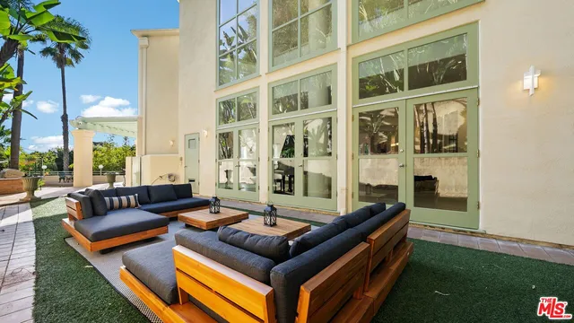 $23,950 | 1368 Vireo Drive, Los Angeles, CA 90069