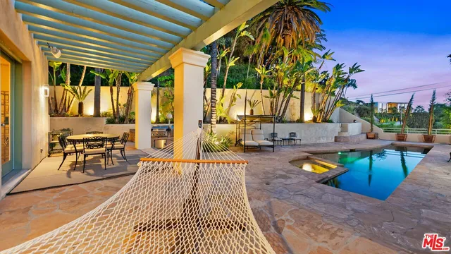 $23,950 | 1368 Vireo Drive, Los Angeles, CA 90069