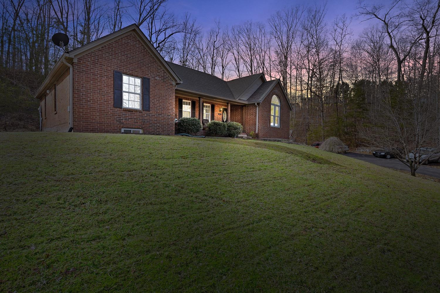 89 Oak Ridge Drive Stanton, KY 40380 - Photo 2 of 43 Photo 2