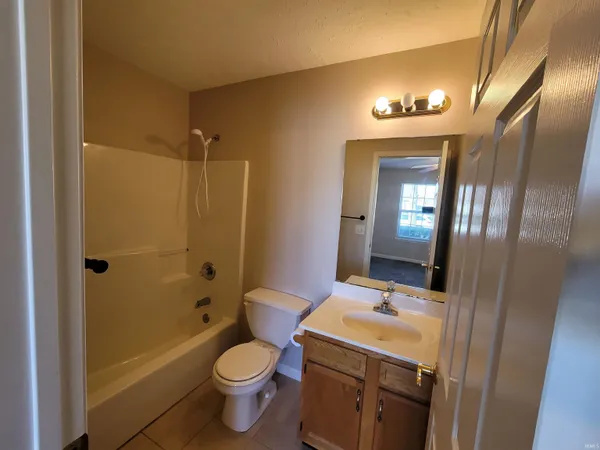 $1,595 | 1323 Shining Armor Lane, West Lafayette, IN 47906