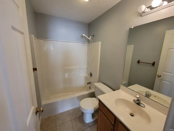 $1,595 | 1323 Shining Armor Lane, West Lafayette, IN 47906