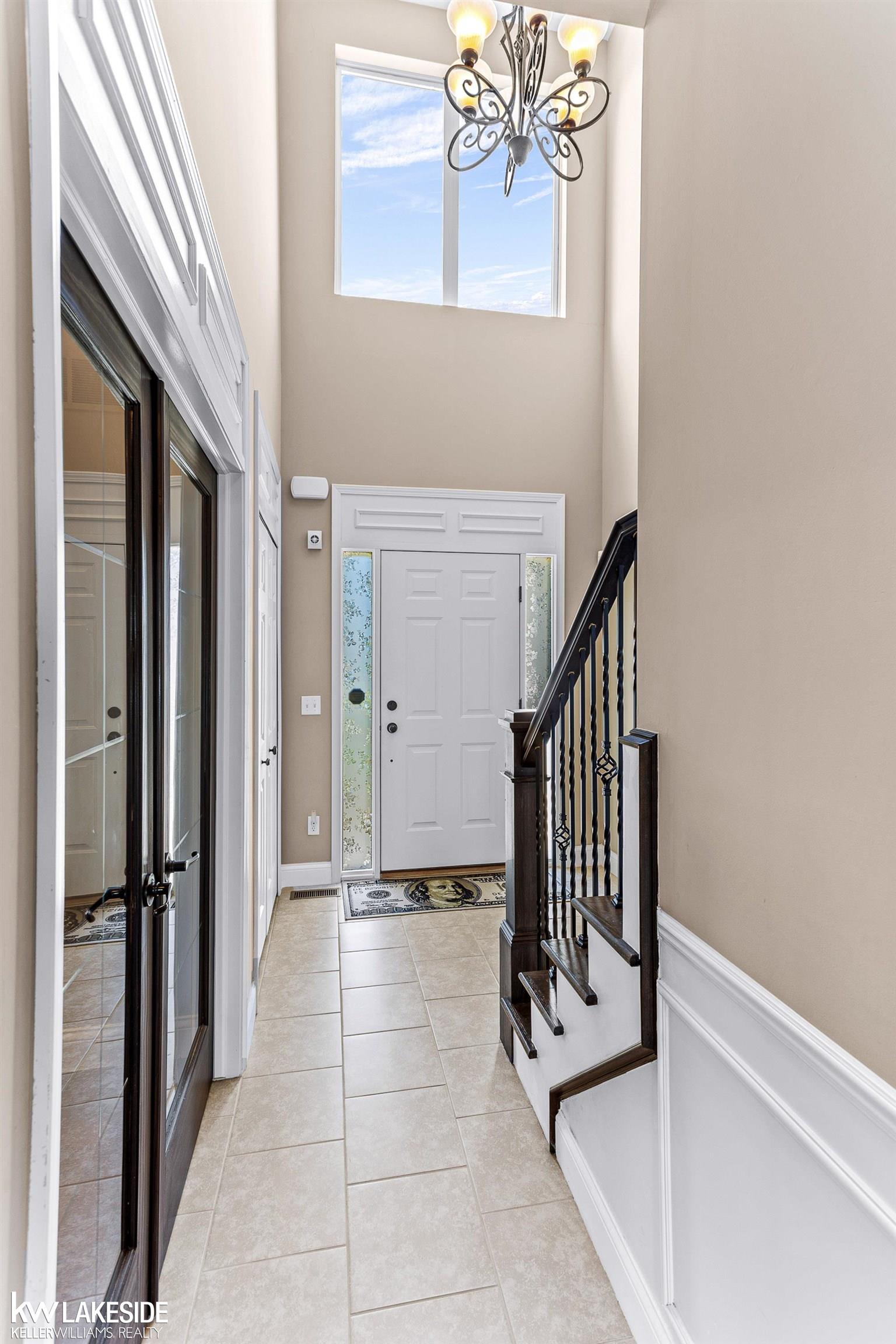 2919 Dearborn Avenue Rochester, MI 48309 - Photo 14 of 40 50124058-13.JPG