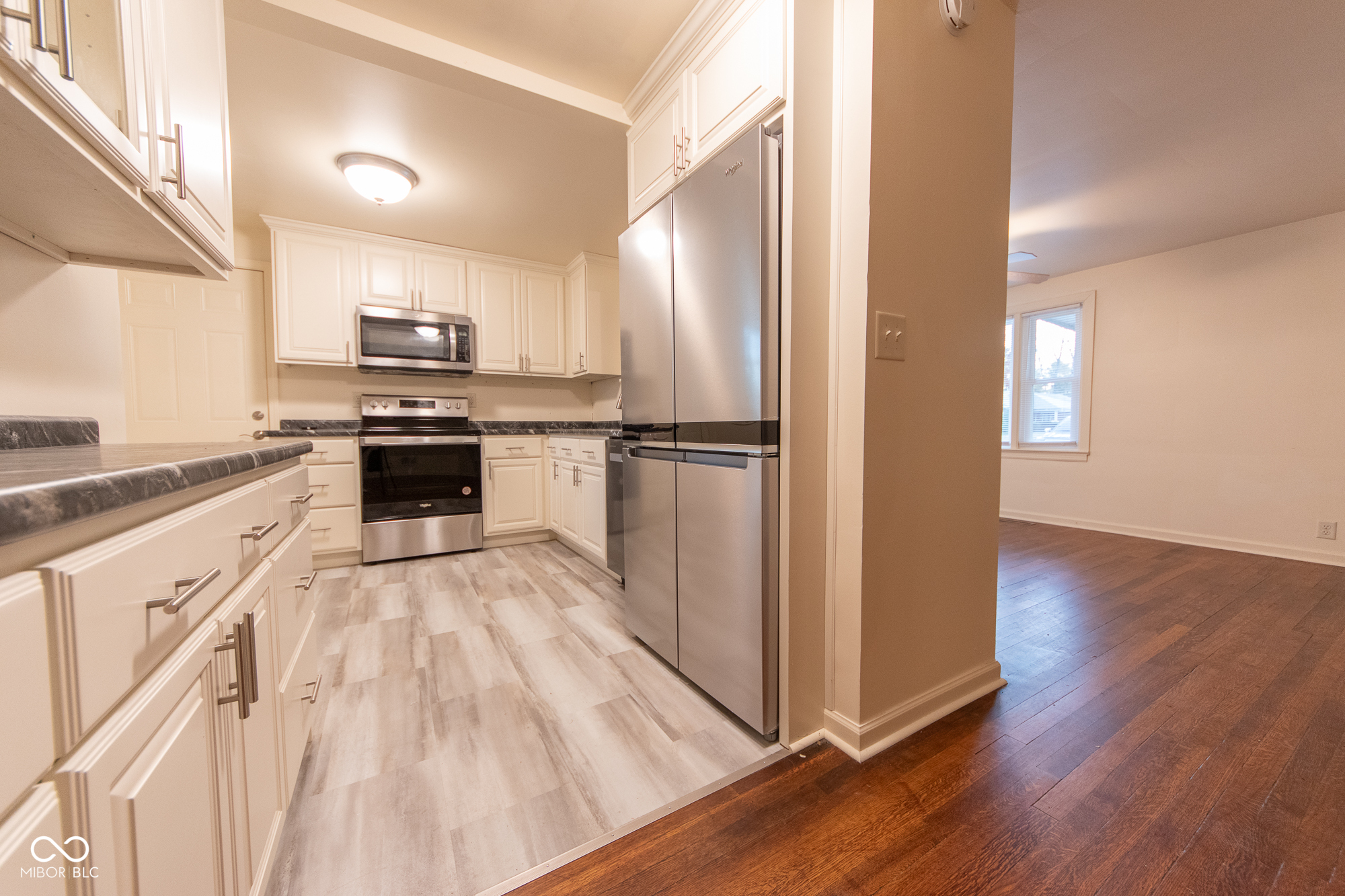 3022 North Marr Road Columbus, IN 47203 - Photo 7 of 27 Gallery Image 7