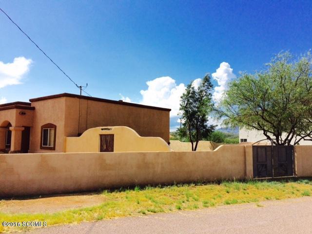 1694 Círculo Alameda Rio Rico, AZ 85648 - Photo 18 of 23