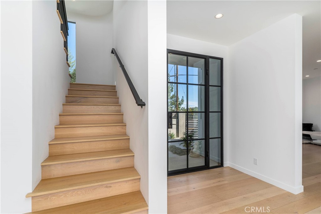 717 Latigo Canyon Road Malibu, CA 90265 - Photo 14 of 42