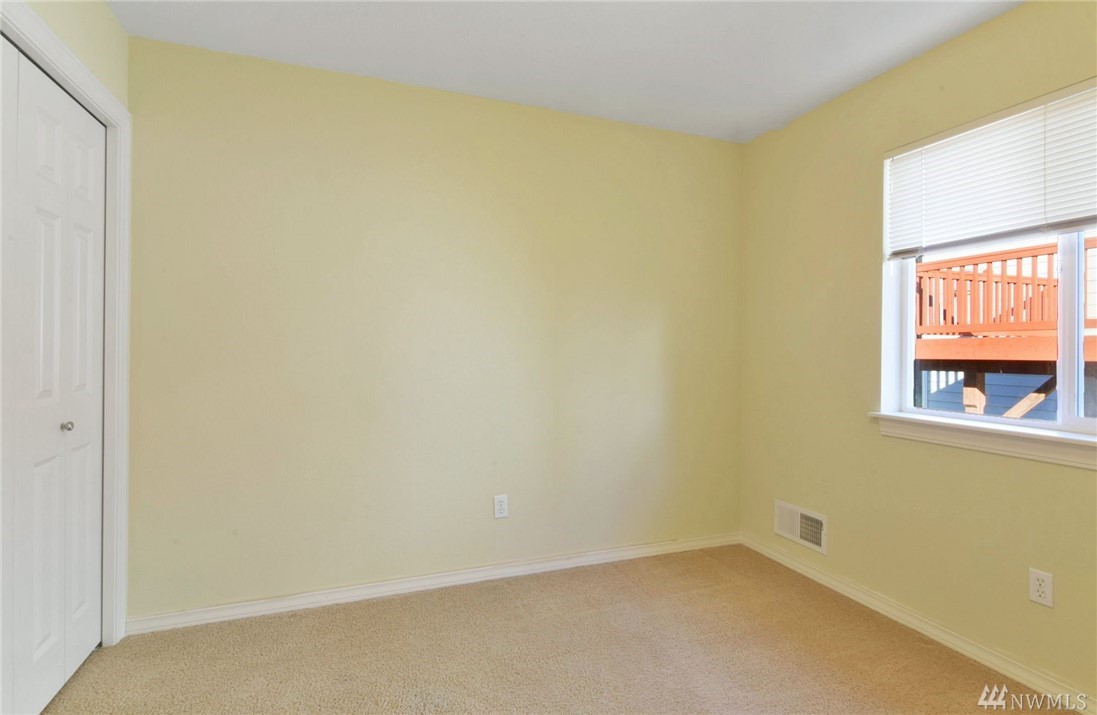 24061 40th Lane Southeast Bothell, WA 98021 - Photo 16 of 23
