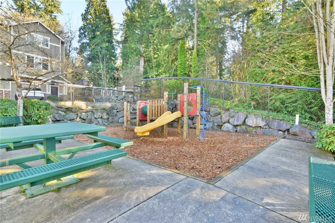 24061 40th Lane Southeast Bothell, WA 98021 - Photo 21 of 23