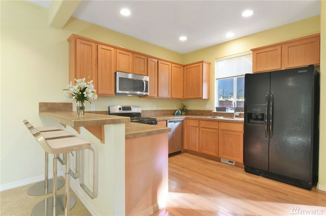 24061 40th Lane Southeast Bothell, WA 98021 - Photo 8 of 23