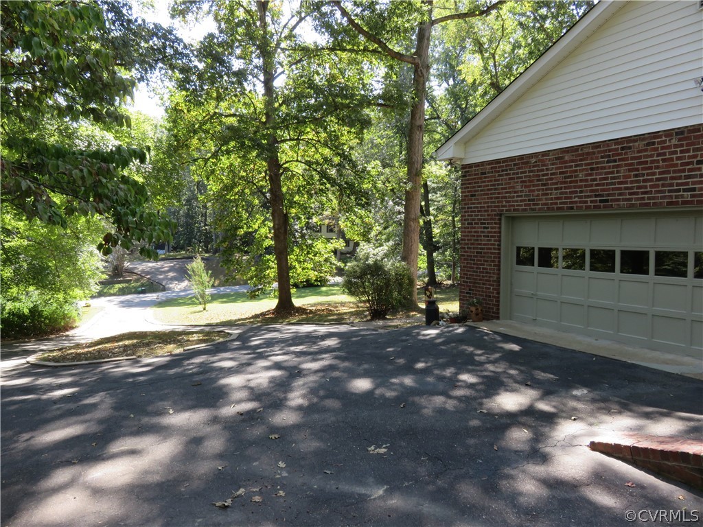 1206 Hatteras Road Sandston, VA 23150 - Photo 8 of 49 Gallery Image 8
