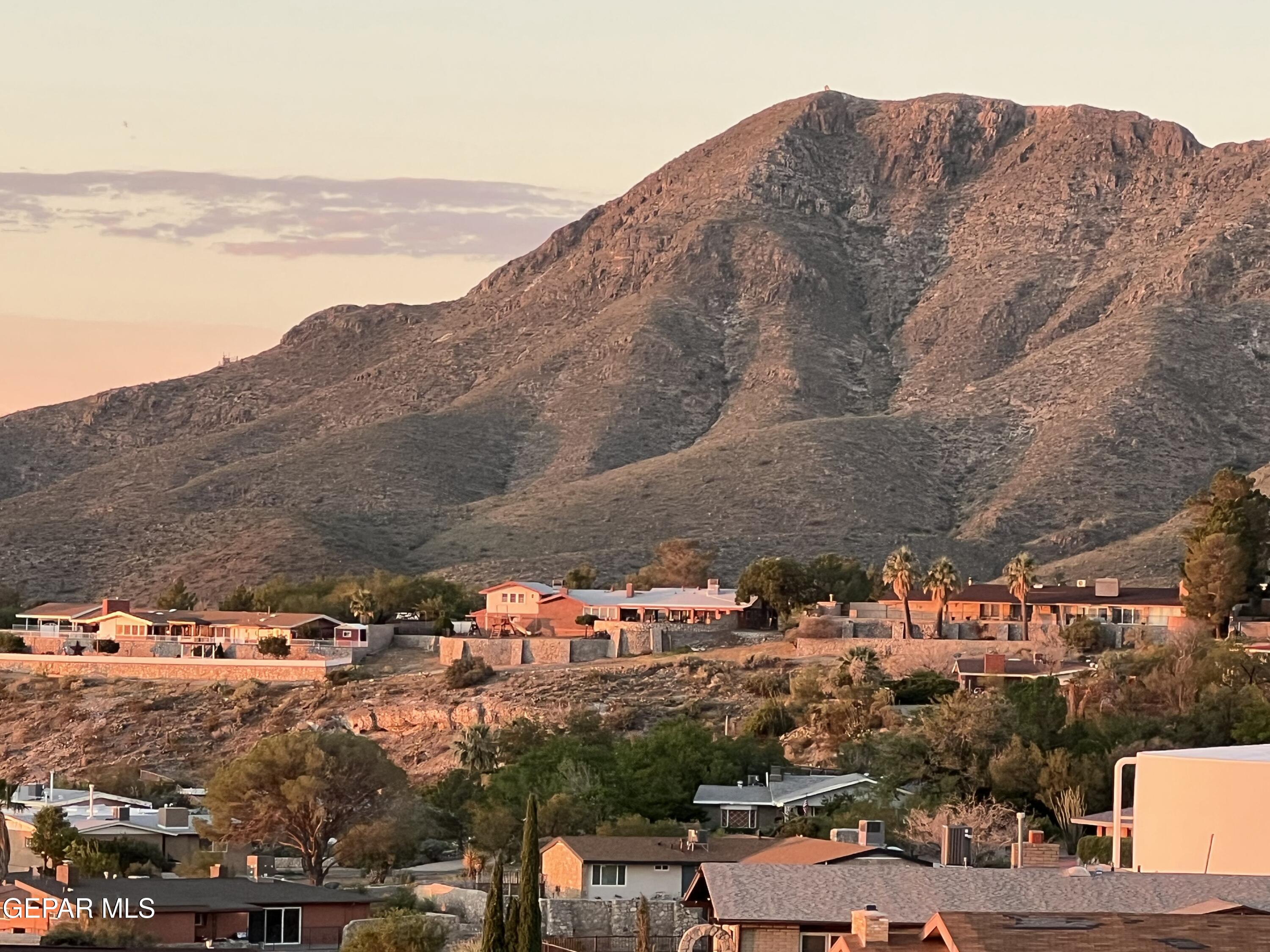 3104 Stone Edge Road El Paso, TX 79904 - Photo 16 of 17 Sunrise Mountain