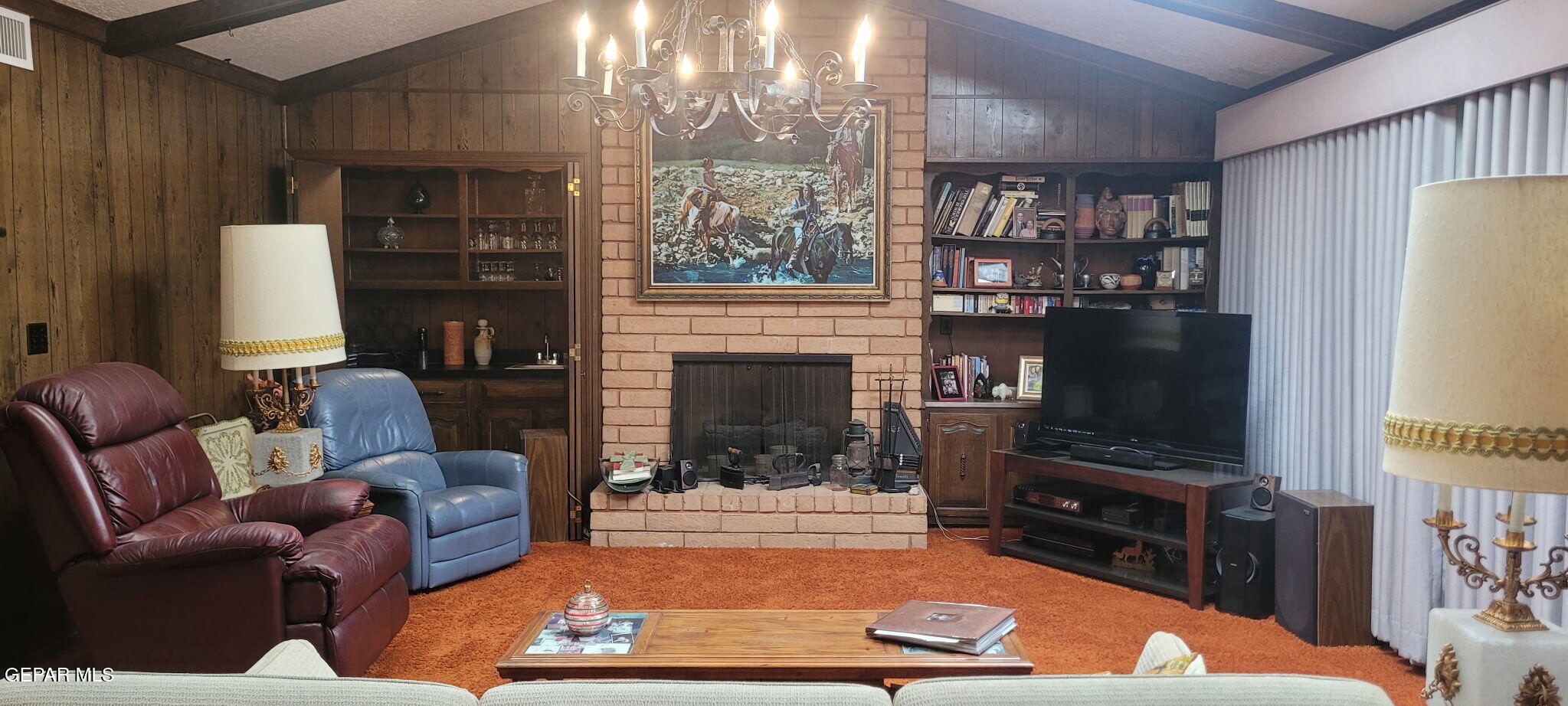 3104 Stone Edge Road El Paso, TX 79904 - Photo 7 of 17 Family Rm with Light