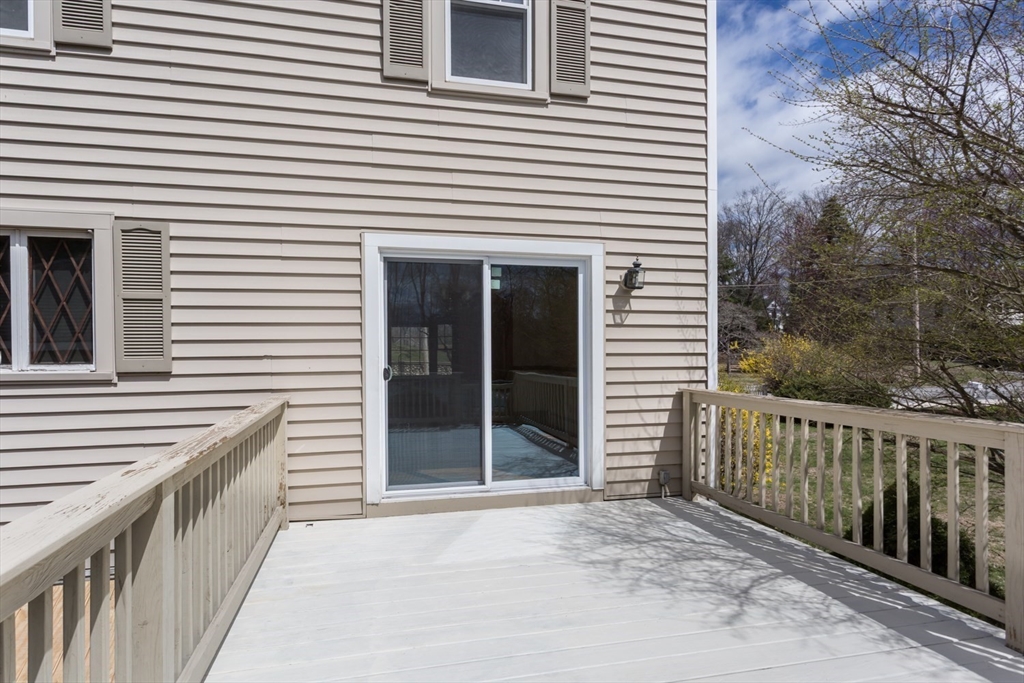 32 Farrington Street Franklin, MA 02038 - Photo 36 of 42