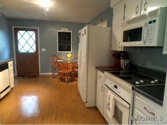 4093 Goose Creek Road Marion, NC 28752 - Photo 2 of 24 Gallery Image 2