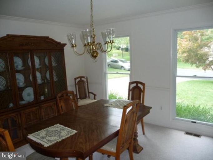 18 Middlebridge Court Silver Spring, MD 20906 - Photo 6 of 23 Dining Room #2