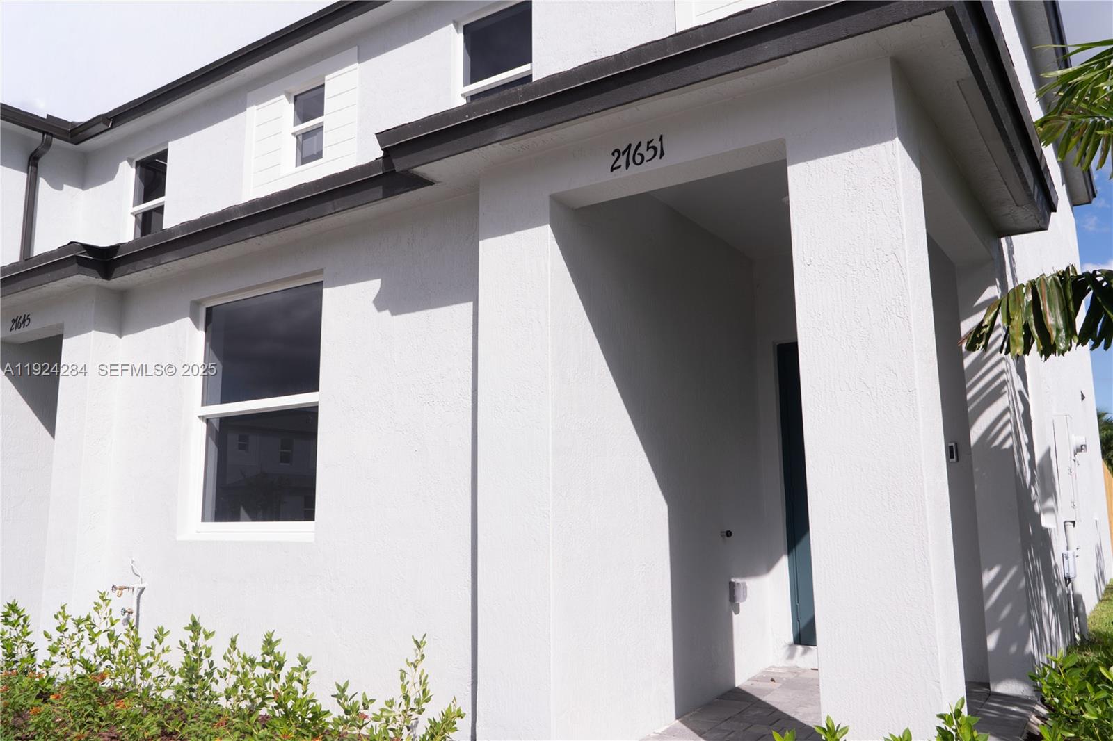 27651 Southwest 155th Court Homestead, FL 33032 - Photo 3 of 48