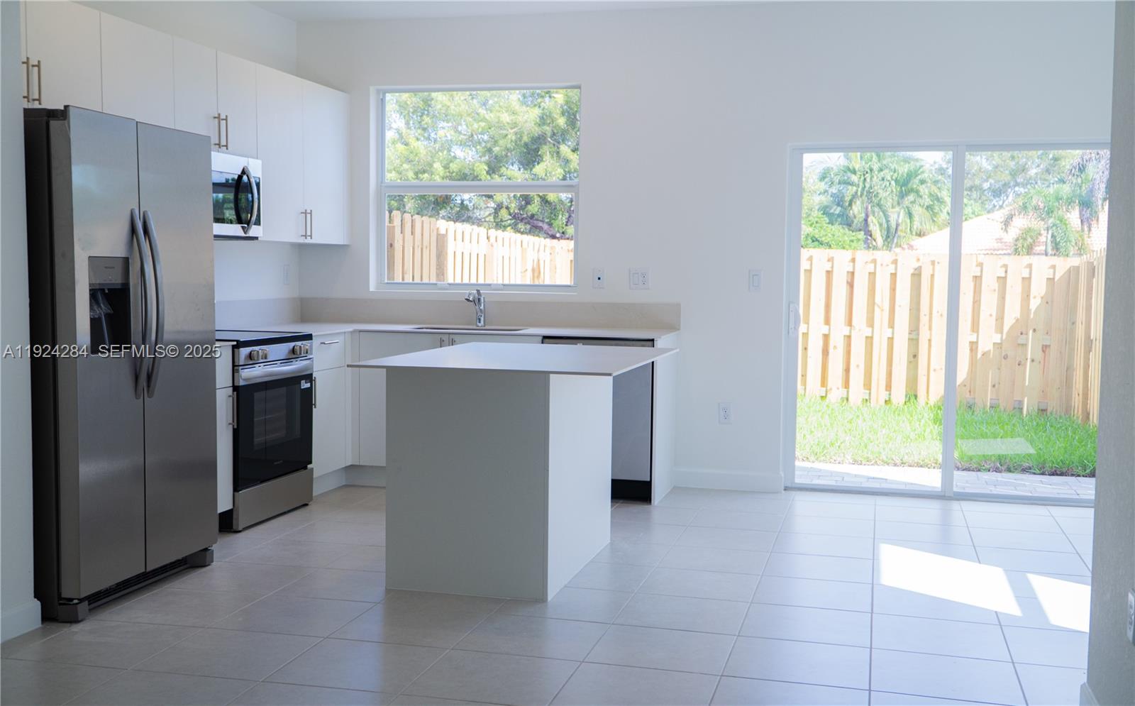 27651 Southwest 155th Court Homestead, FL 33032 - Photo 7 of 48