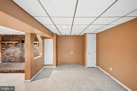 $325,000 | 122 Walker Avenue, West Berlin, NJ 08091