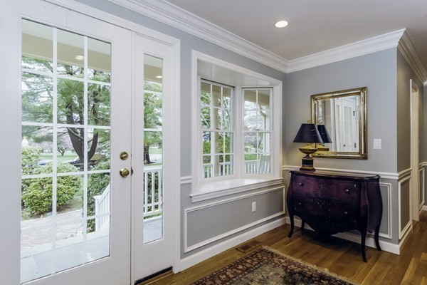27 Colonial Road Milton, MA 02186 - Photo 11 of 24 Gallery Image 11