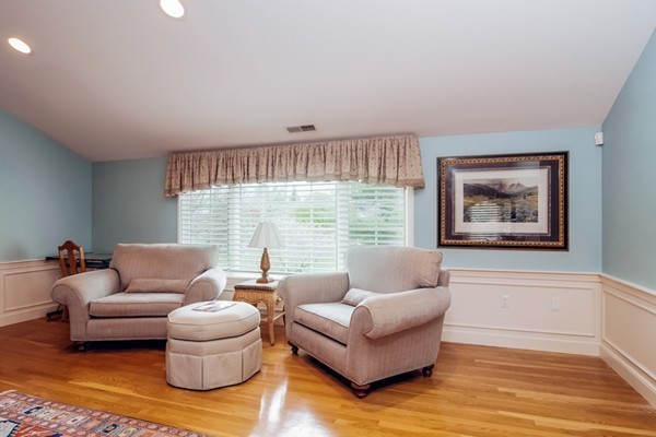 27 Colonial Road Milton, MA 02186 - Photo 15 of 24 Gallery Image 15
