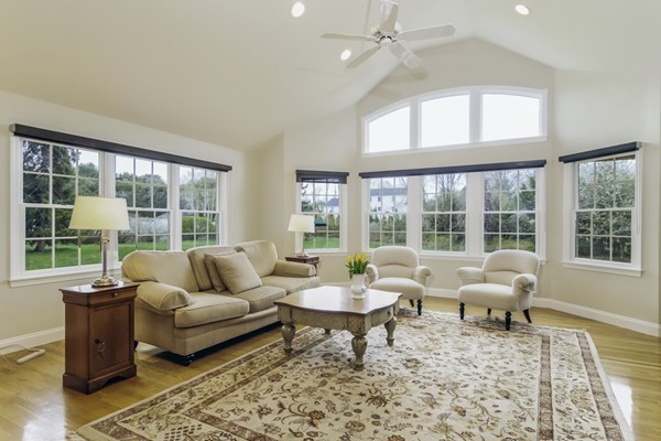 27 Colonial Road Milton, MA 02186 - Photo 4 of 24 Gallery Image 4