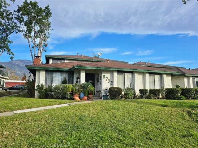 $2,000 | 8732 Lomita Drive, Unit C, Rancho Cucamonga, CA 91701