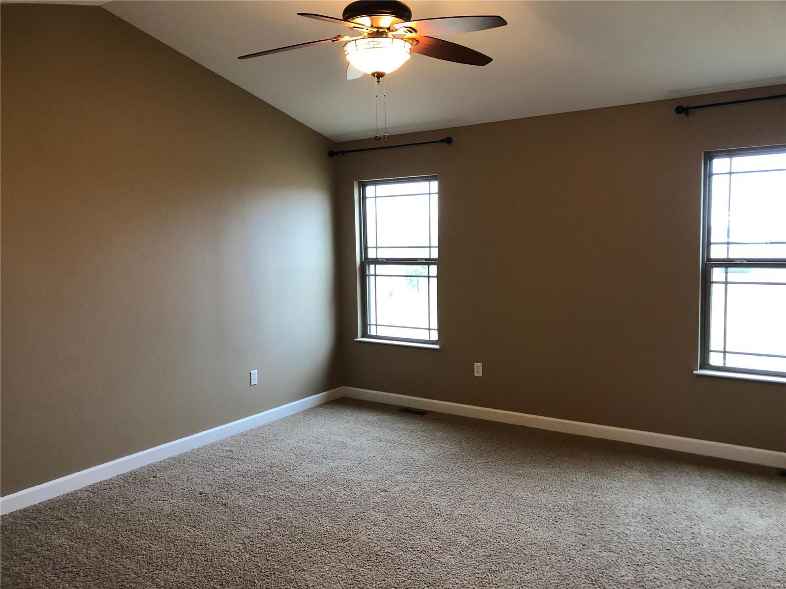 8984 East Kirsch Road Troy, IL 62294 - Photo 43 of 89