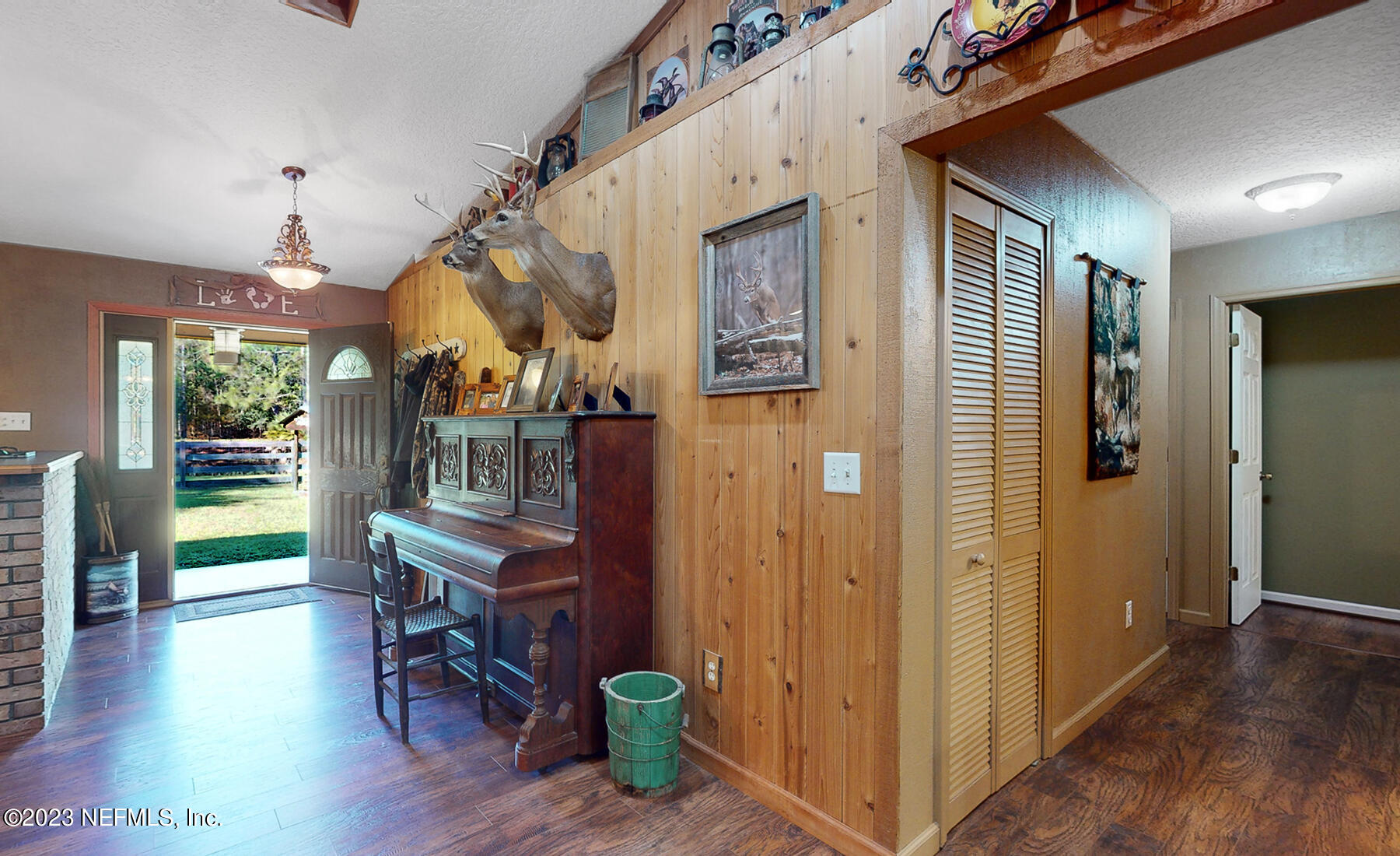 1673 Long Horn Road Middleburg, FL 32068 - Photo 11 of 49 Foyer