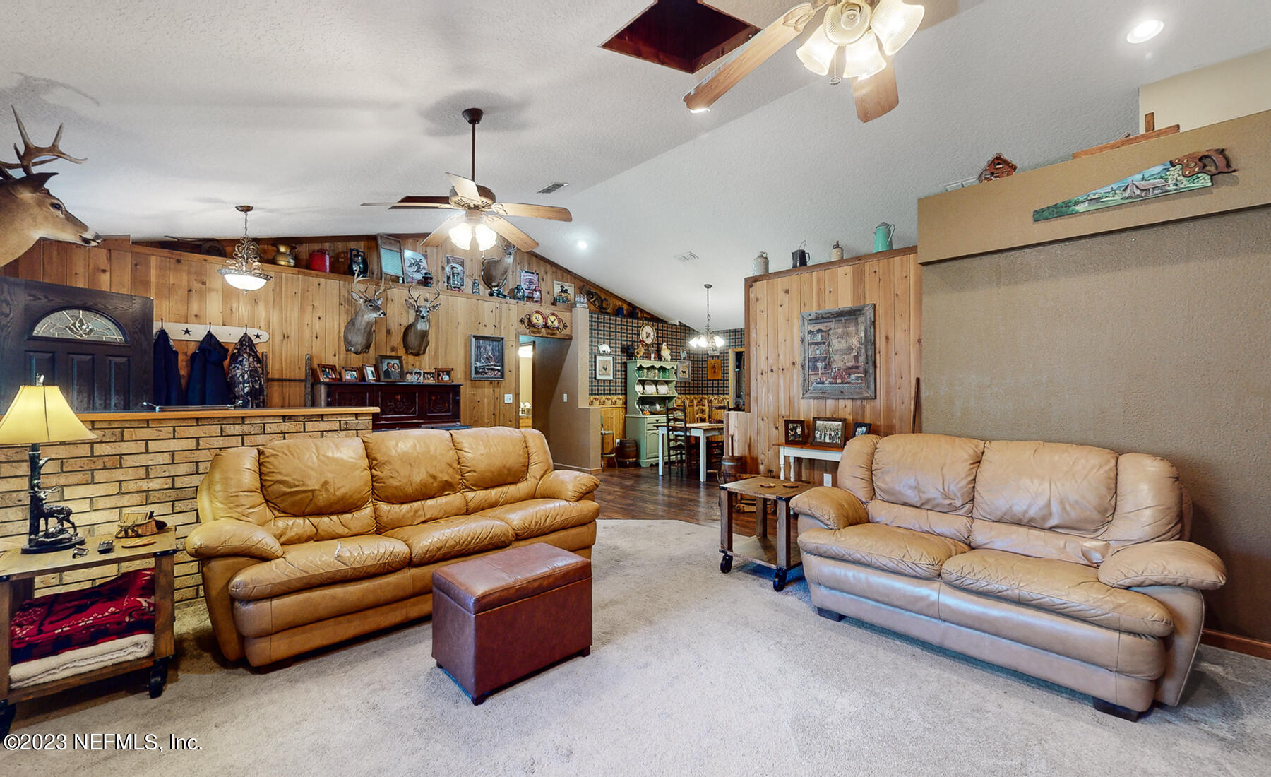 1673 Long Horn Road Middleburg, FL 32068 - Photo 13 of 49 Living b