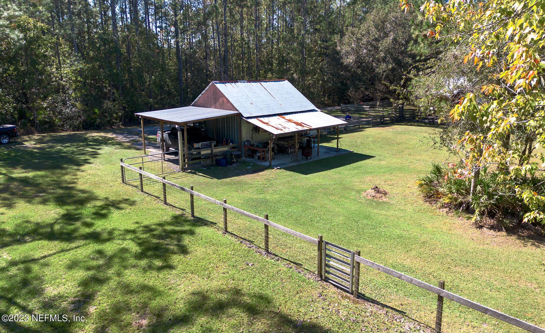1673 Long Horn Road Middleburg, FL 32068 - Photo 8 of 49 Ext Backyard