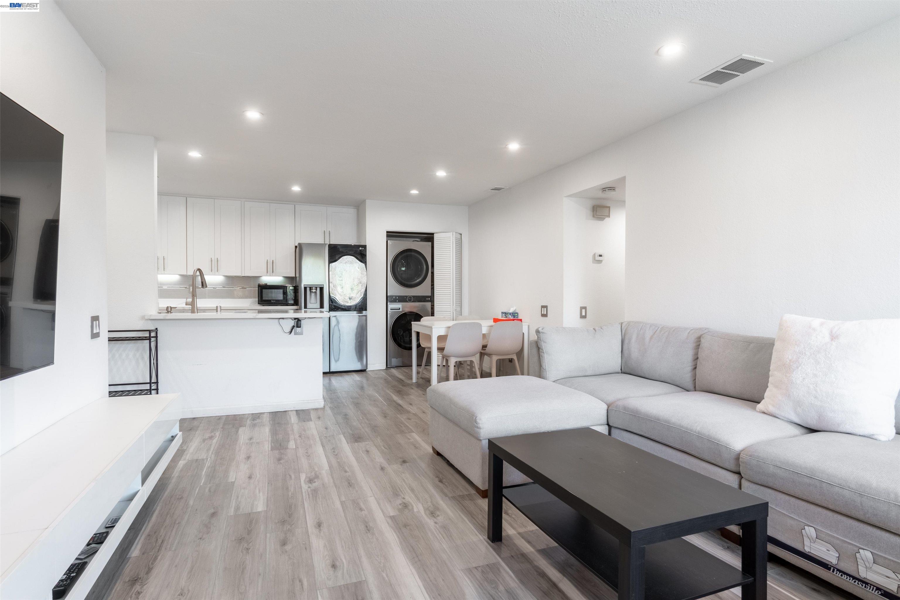 277 Hackamore Common Fremont, CA 94539 - Photo 7 of 23