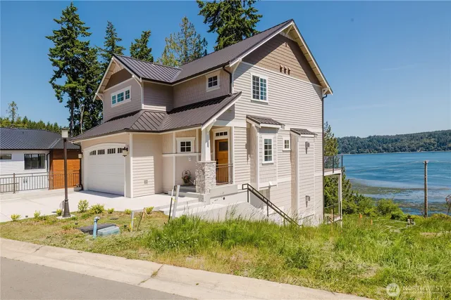 front view of house with a yard
