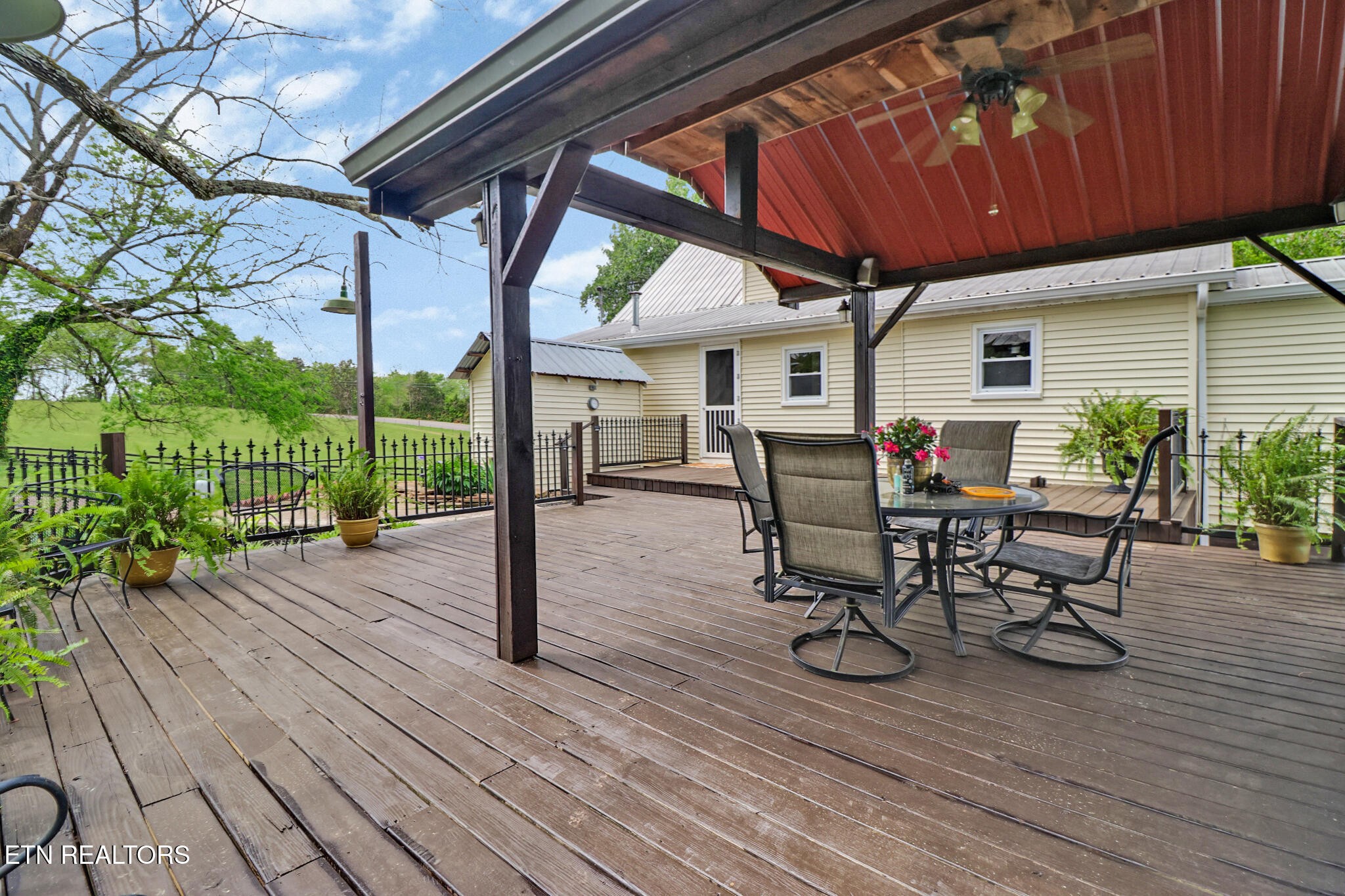 9988 Upper East Valley Road Pikeville, TN 37367 - Photo 47 of 56